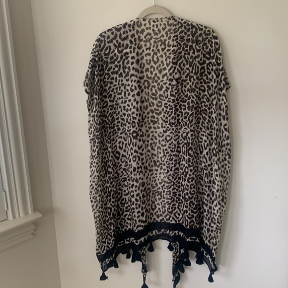 J Crew Leopard open front fringe detail kimono cape cardigan swim coverup SZ M/L - Picture 7 of 14